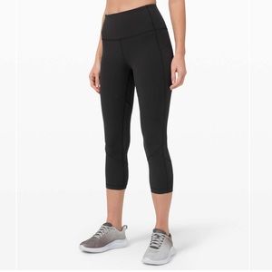 Lululemon Pace Rival high rise crop 22” size 8